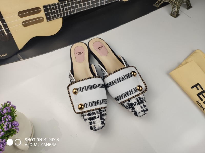 Fendi Slippers